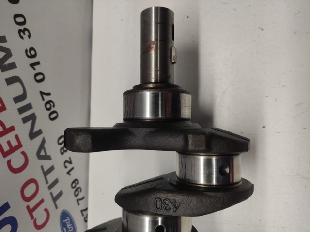 1863988 FORD Коленвал двигателя купить в Кривой Рог