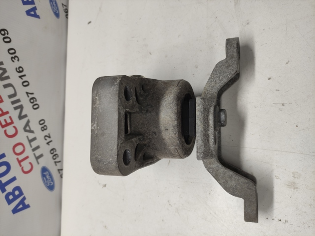 Правая опора ДВС 6G916F012EE FORD
