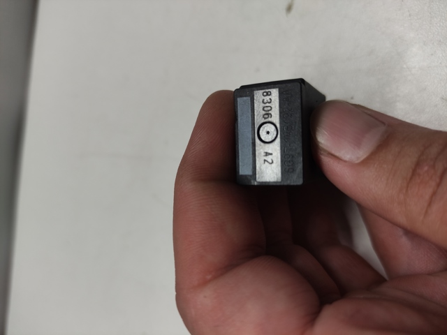 6G9T14B192AA Реле поворотов купить Хмельницкий