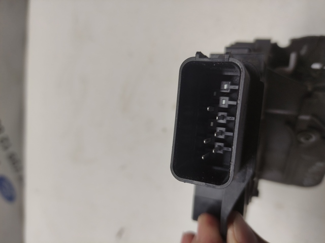 6M2AR26412BC FORD Замок двери задней правой купить в Киев
