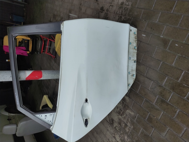 Дверь задняя в сборе 770042Y010 HYUNDAI