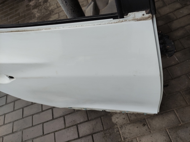 HYUNDAI 770042Y010 Дверь задняя правая в наличии Ирпень