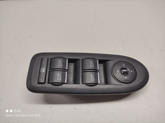 Кнопки переднего левого стеклоподъемника 8M5T14A132AC FORD