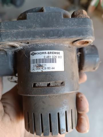 MERCEDES 0044298044 Клапан аварийного растормаживания в наличии Ирпень
