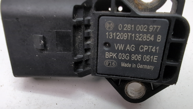 Датчик абсолютного давления в коллекторе 03G906051E VAG