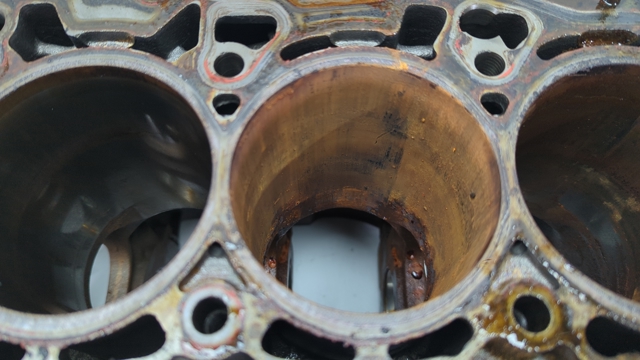 VAG 06K100034L Двигатель в наличии Павлоград