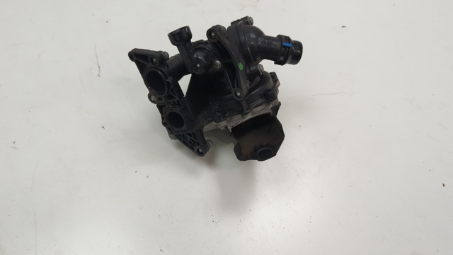 VAG 06K121111P Помпа водяная (насос) охлаждения в наличии Полтава