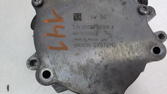 VAG 06K145100CB Насос вакуумный в наличии Николаев