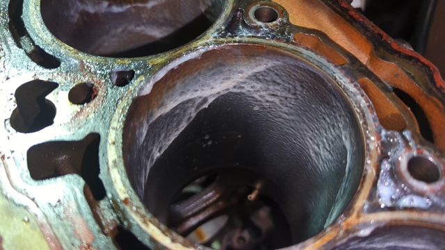 VAG 06L100034B Двигатель в наличии Полтава