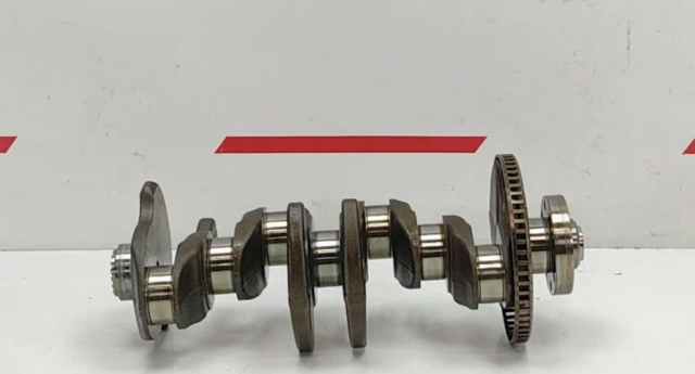 Коленчатый вал 06L105101F VAG