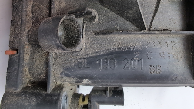 VAG 06L133201BB Коллектор впускной в наличии Николаев