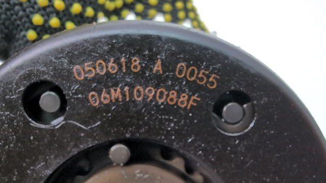 06M109088F Регулятор фаз газораспределения купить Чернигов