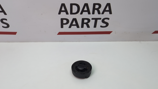 Крышка маслозаливной горловины 11128655331 BMW