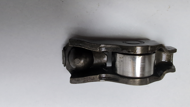  Коромысло клапана 11337631121 BMW