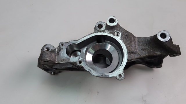 11517644809 BMW Помпа водяная (насос) охлаждения, в сборе с корпусом купить в Черновцы