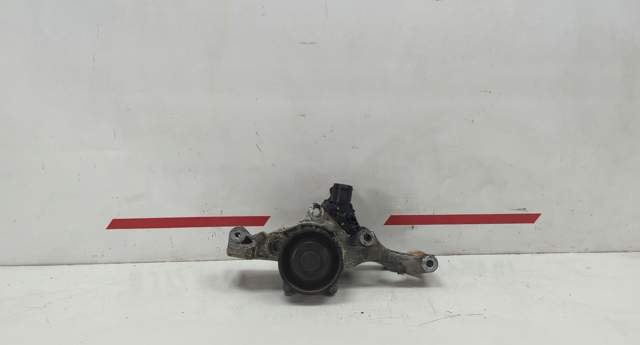 Водяной насос 11518601366 BMW