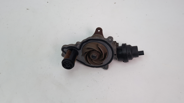 Помпа охлаждения 11518638026 BMW