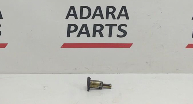 Натяжитель цепи ГРМ 135400T020 TOYOTA