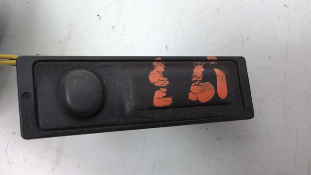 253804BA1A NISSAN Кнопка привода замка багажника купить в Ужгород