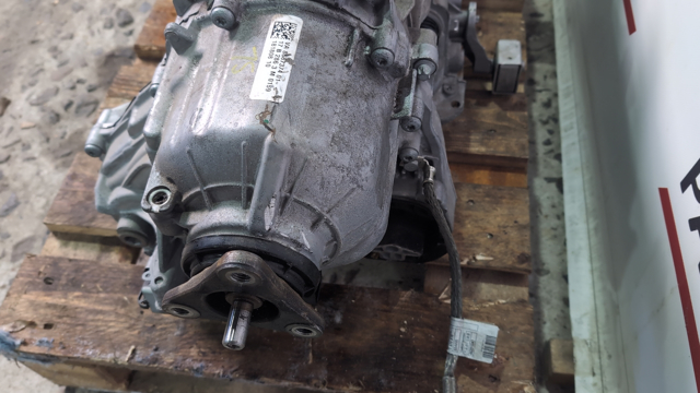 BMW 27107889033 Раздатка (коробка раздаточная) в наличии Винница