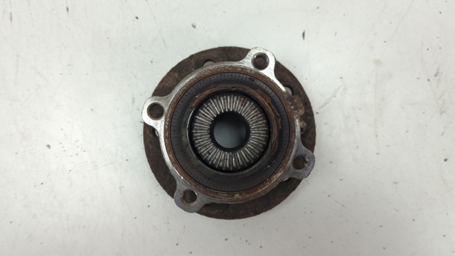 Ступица (передняя) 31206874443 BMW