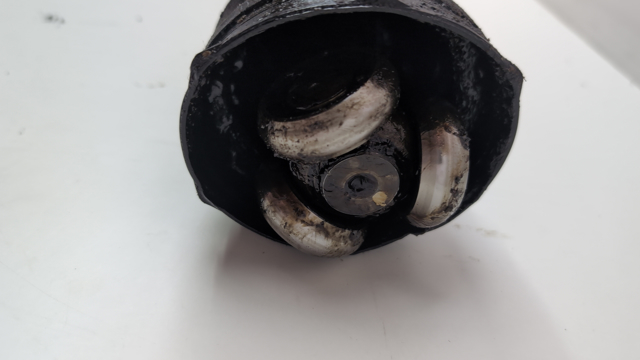 31607606027 BMW Полуось (привод) передняя левая купить в Каменское