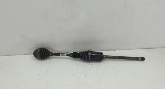 Привод правый 31607618678 BMW