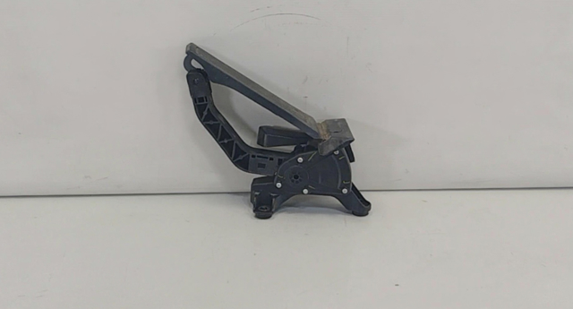Педаль акселератора 327003Q110 HYUNDAI