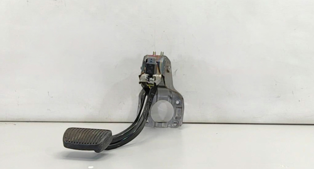 Педаль тормоза 32800D3100 HYUNDAI