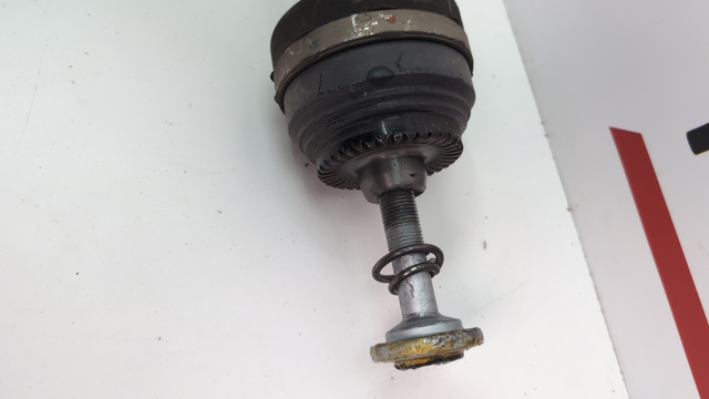 BMW 33208679940 Полуось задняя правая в наличии Житомир