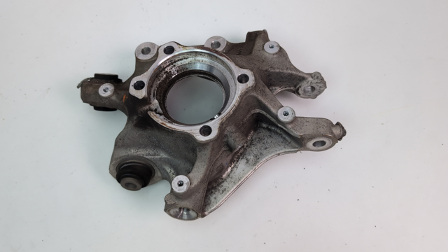 33306871027 BMW Цапфа задняя левая купить в Тернополь