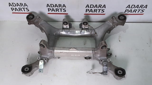 33316886057 BMW Подрамник задний купить в Черкассы