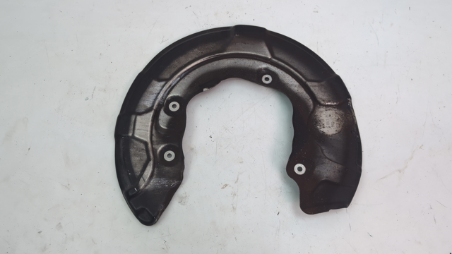 Защита тормозного диска заднего, левая 34206899153 BMW