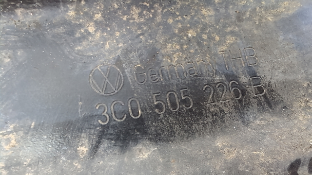 3C0505224C VAG Рычаг (тяга) задней подвески продольный нижний правый купить в Ужгород