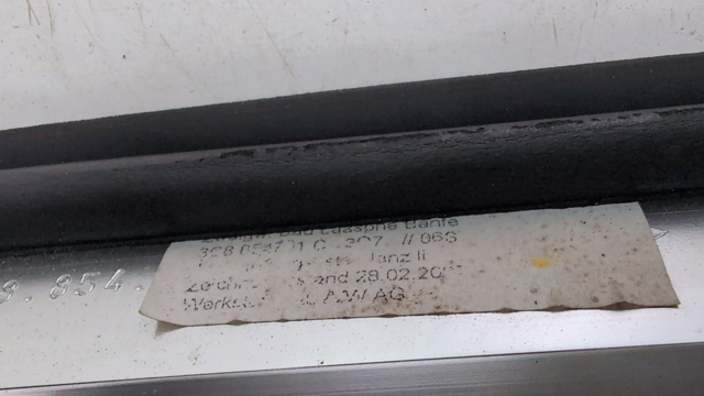VAG 3C8854701C3Q7 в наличии Запорожье