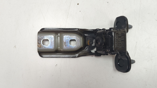 BMW 41007350829 Петля задней двери в наличии Киев