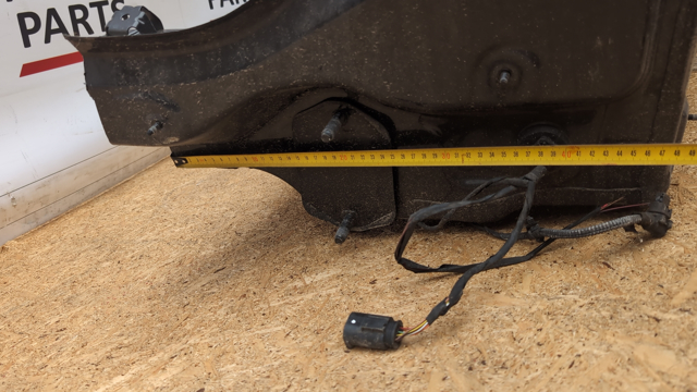 41007437520 BMW Крыло заднее правое купить в Чернигов