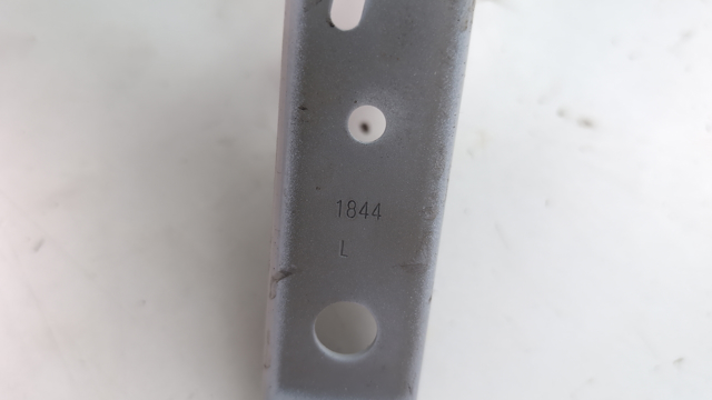 BMW 41007440697 Петля крышки багажника в наличии Житомир
