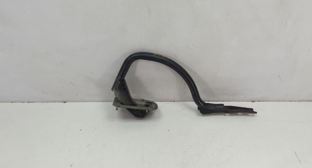 Шарнир крышки багажника 41627189257 BMW