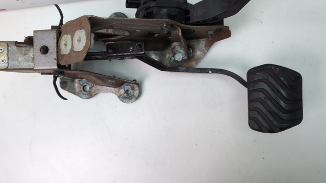 NISSAN 465014BA0B Педаль тормоза в наличии Павлоград