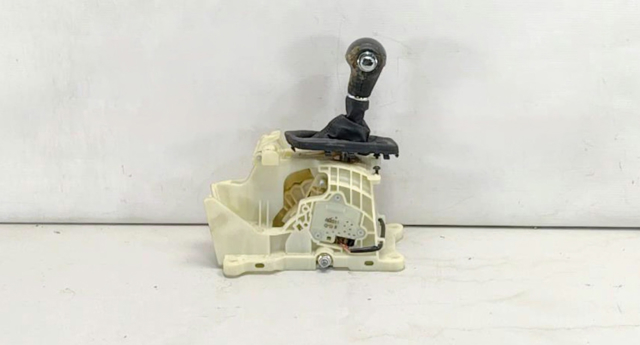 Селектор коробки передач 46700A7110 HYUNDAI