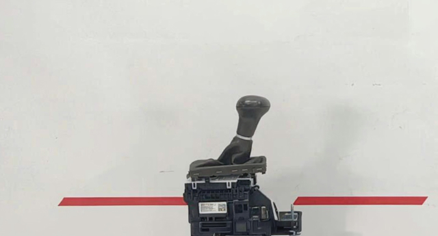 Рукоятка рычага КПП 4G1713139NAOF VAG