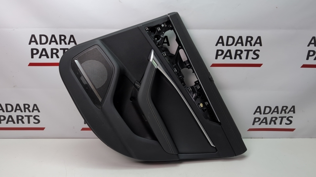 Карточки обшивки задней двери правой 4K0867304ALVWB VAG