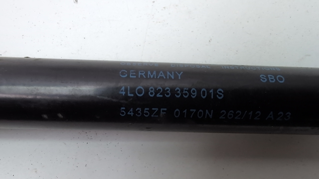 Амортизатор капота газовый 4L0823359 VAG