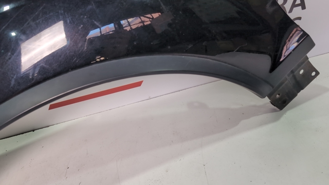 4L0853717BGRU Расширитель (накладка) арки переднего крыла левый купить Ужгород