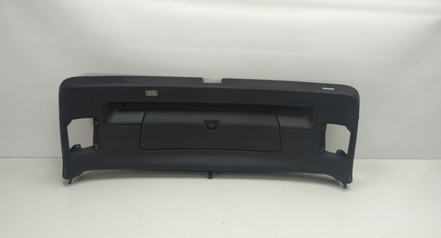 Обивка двери задка кузова 4L0867973E4PK VAG