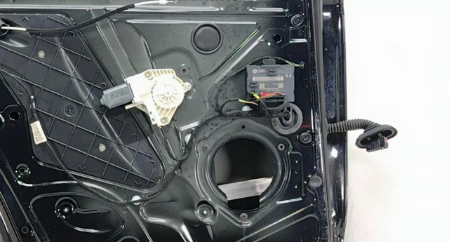 Жгут проводов задней двери 4L0971687AJ VAG