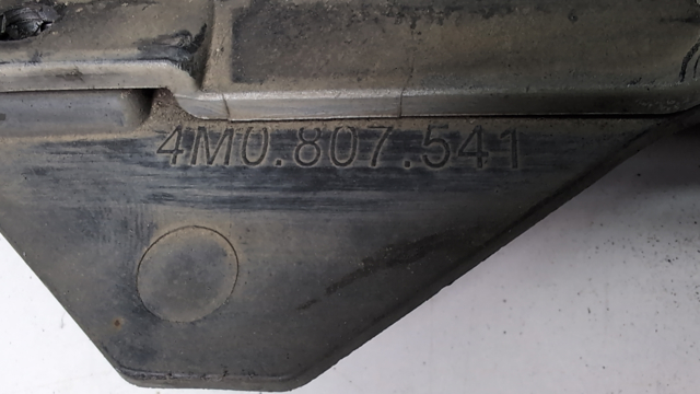 VAG 4M08075419B9 Спойлер заднего бампера в наличии Тернополь