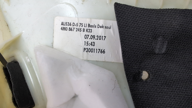 4M0867245BK23 Облицовка багажного отсека левая купить Киев