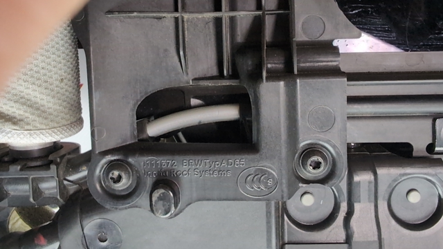 4M0877049D Рама люка купить Кривой Рог